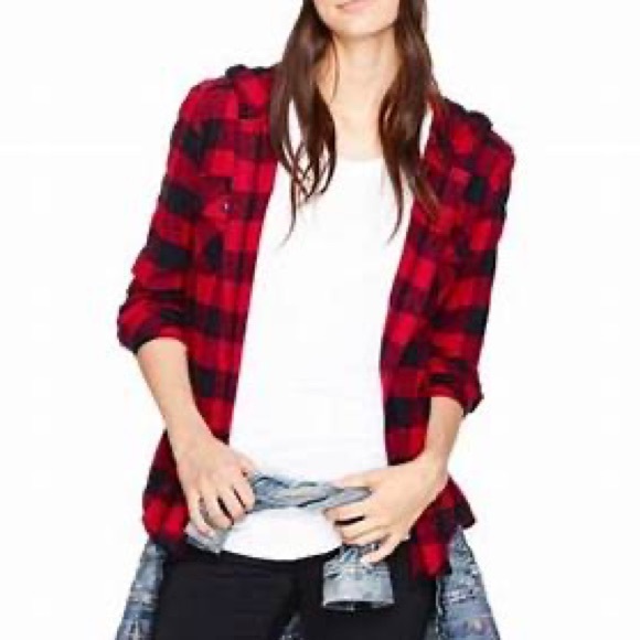 TNA | Iconic Red Plaid Button Down Shirt | Boyfriend Fit - Picture 3 of 8